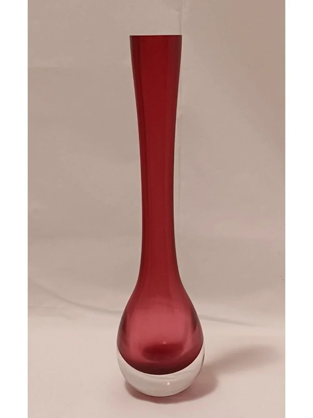 Vintage Pilgrim Handmade Cranberry Purple Pink Cased Sommerso Art Glass Bud Vase
